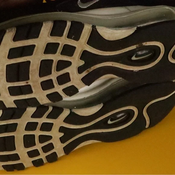 Nike Air Max - Picture 4 of 4